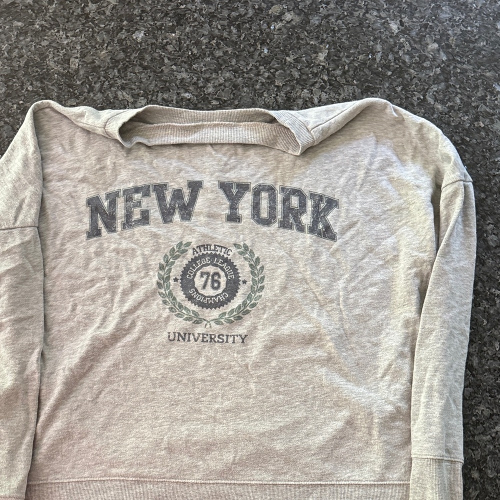 Colsie Light Gray Sweatshirt